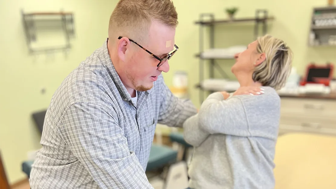 chiropractic adjustment seated